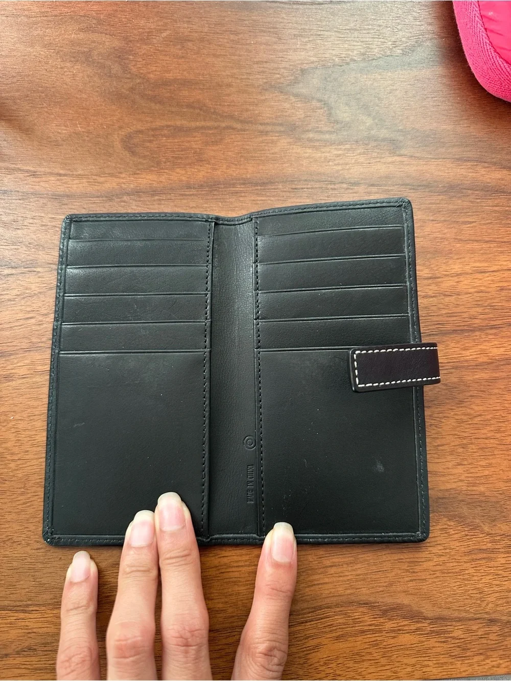 Vintage Coach Black Leather Wallet with White Contrast Stitching